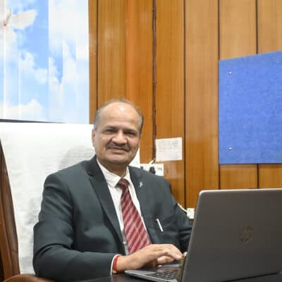 Prof. (Dr.) Rajiv Mahajan
